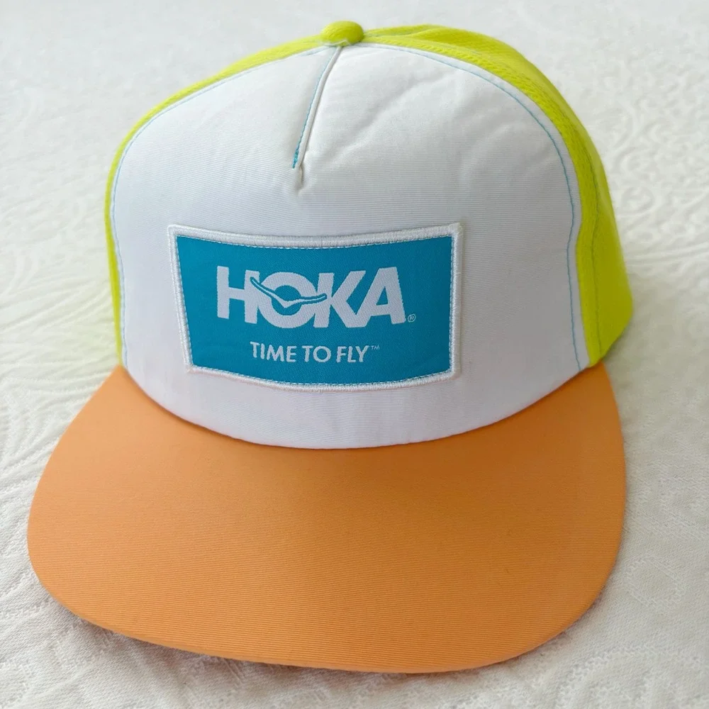 Hoka One One Time To Fly Running Trucker Hat‎